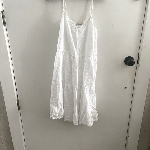 Sundress - Picture 1 of 1